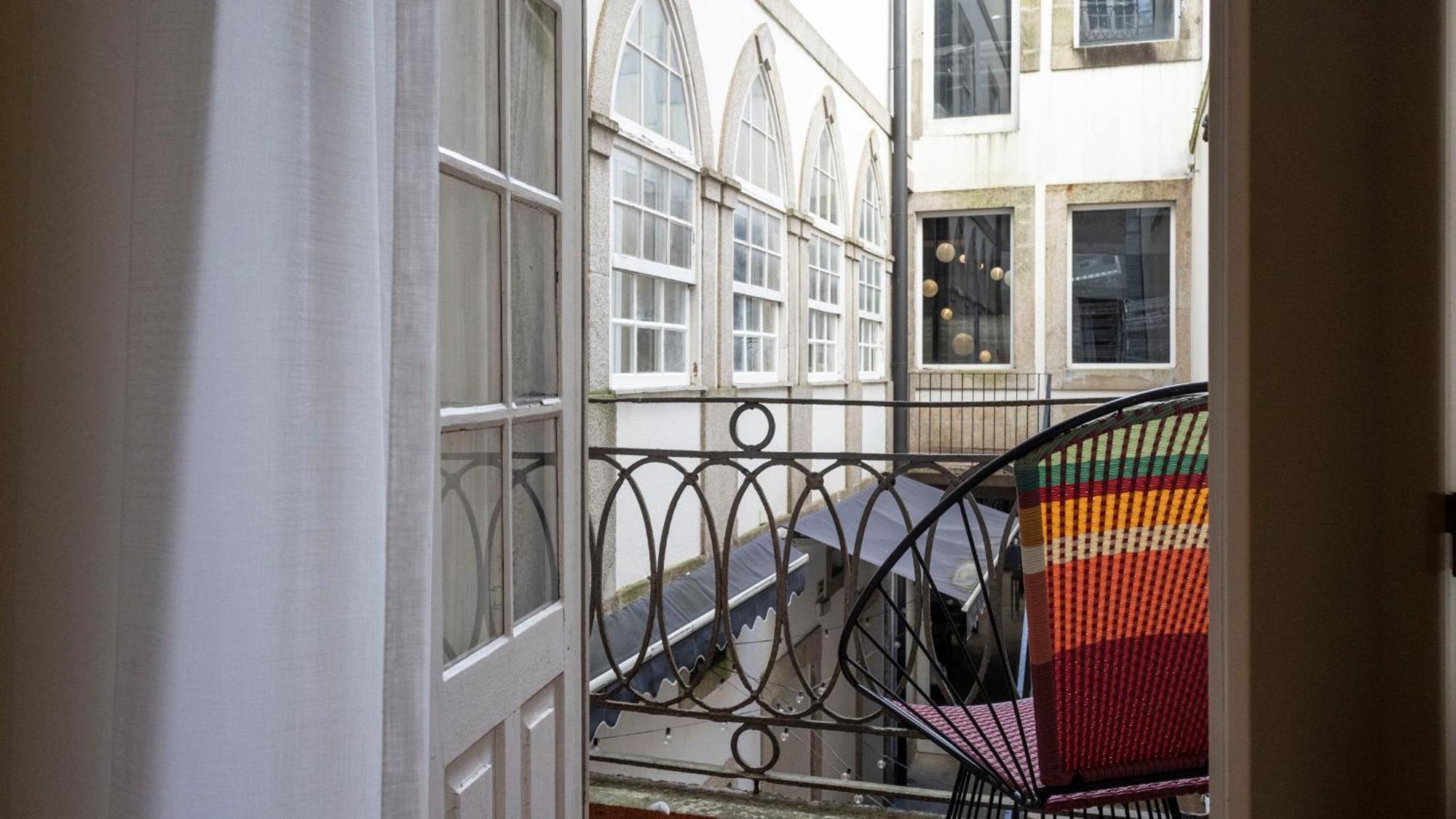 Lovelystay - Allderman Apartment - Almada 1º T Porto Exterior photo